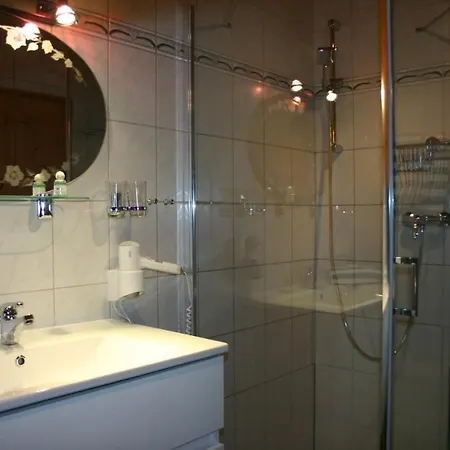 Schwalbennest Apartman