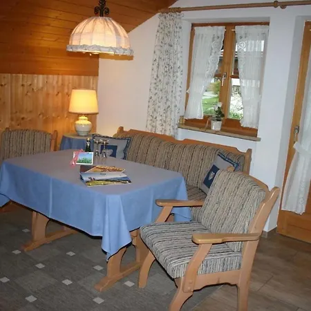 Schwalbennest * Fischbachau