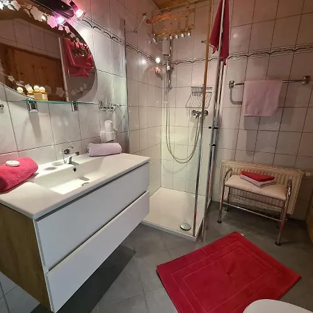 Schwalbennest Apartman Fischbachau